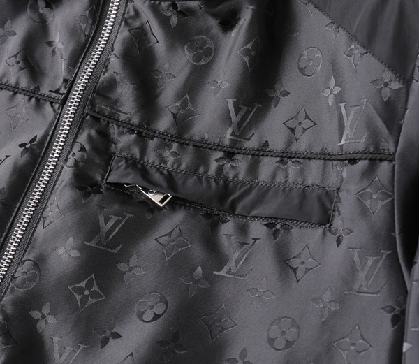 ブランドジャケット着用イメージ